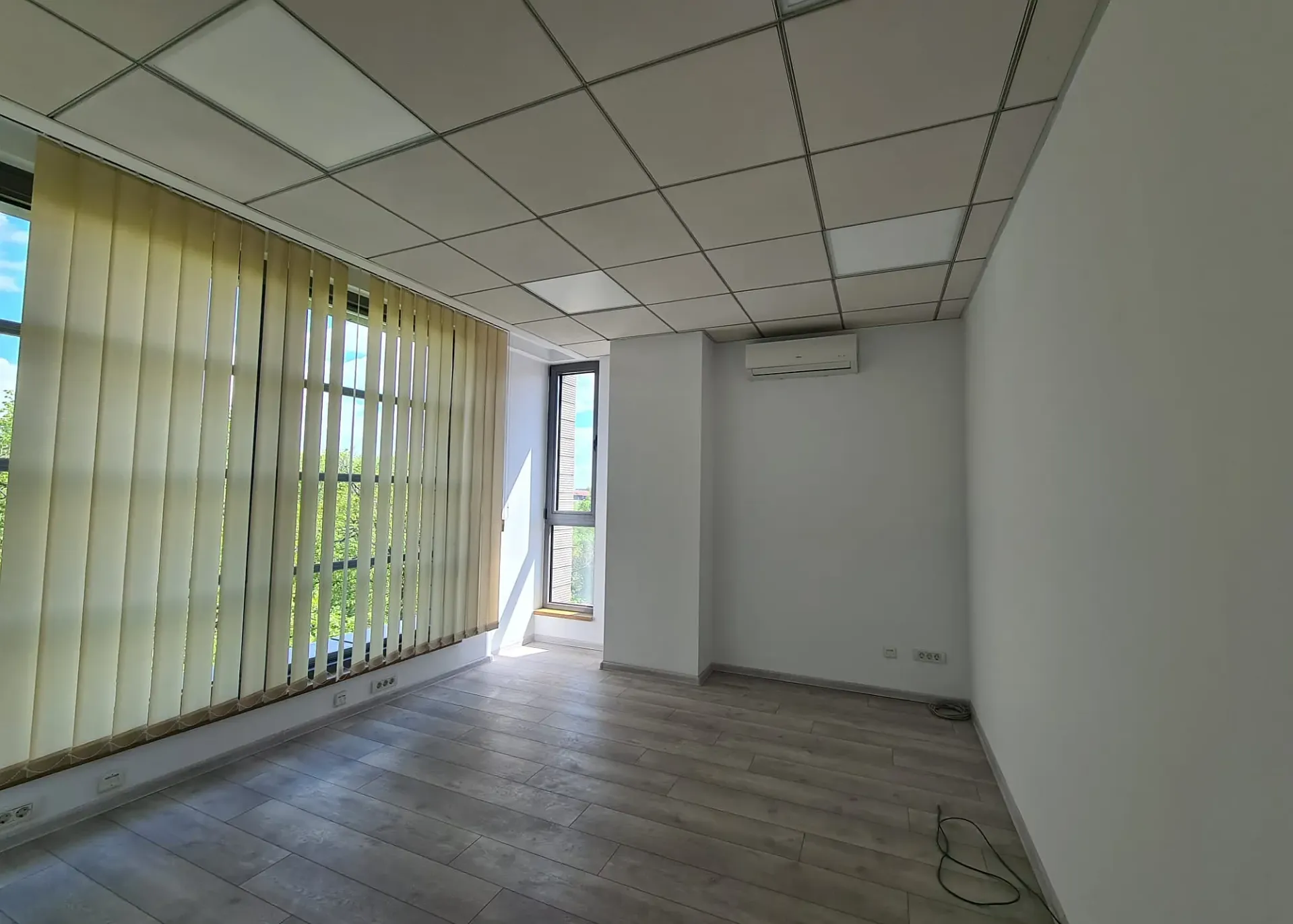 Aviatorilor 33 - et.3 - 250m2 (3).webp