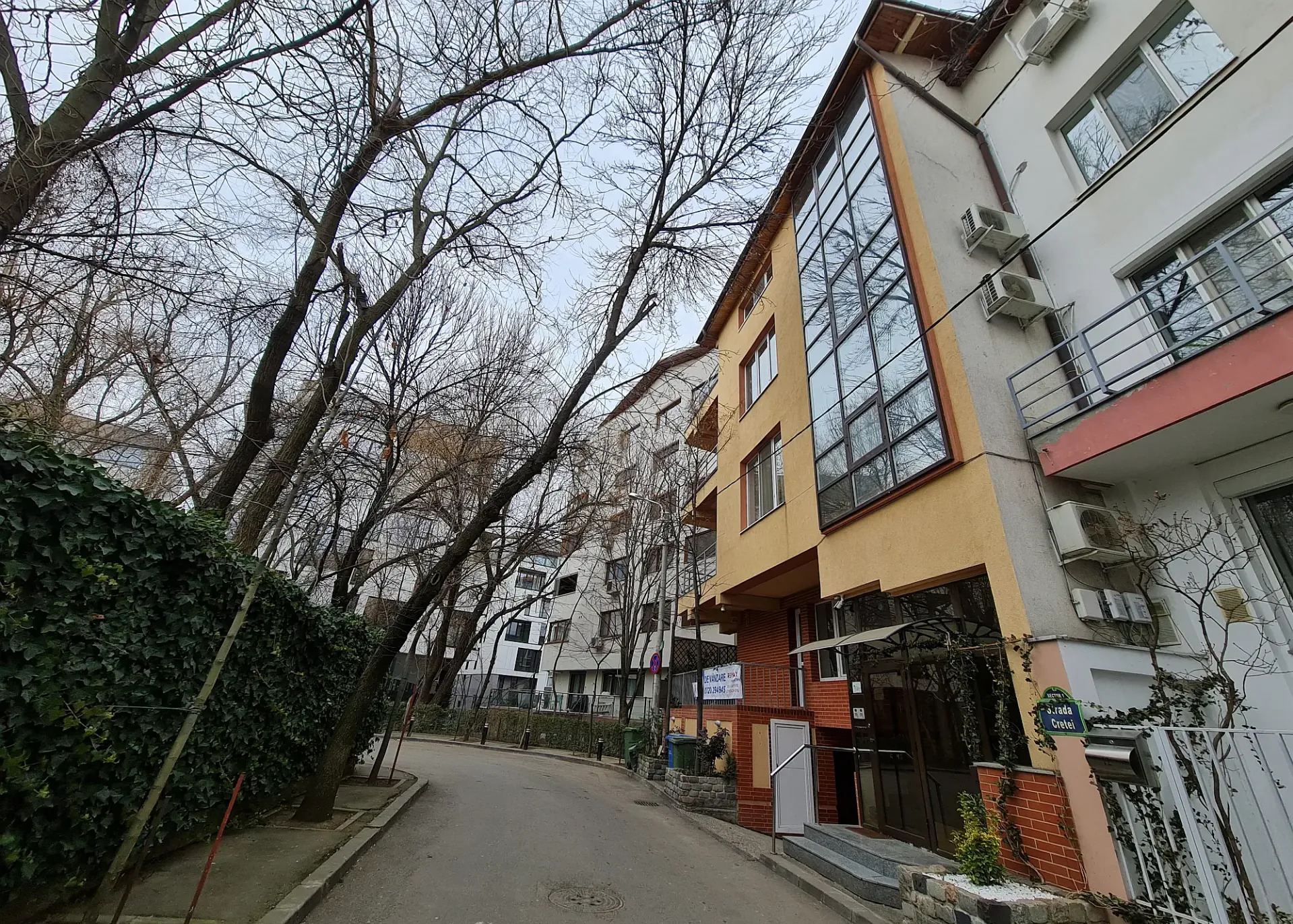 Cretei 14 - poza noua 4.webp