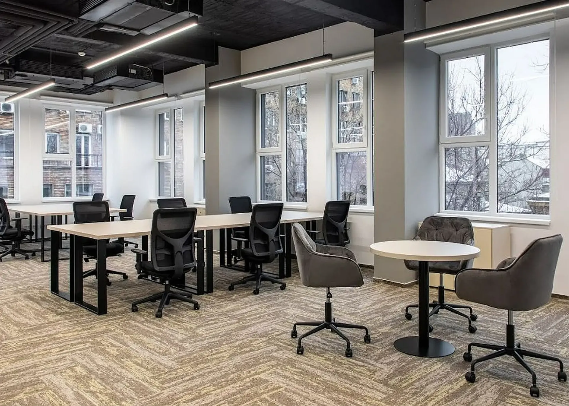 H Private - poza 1.webp