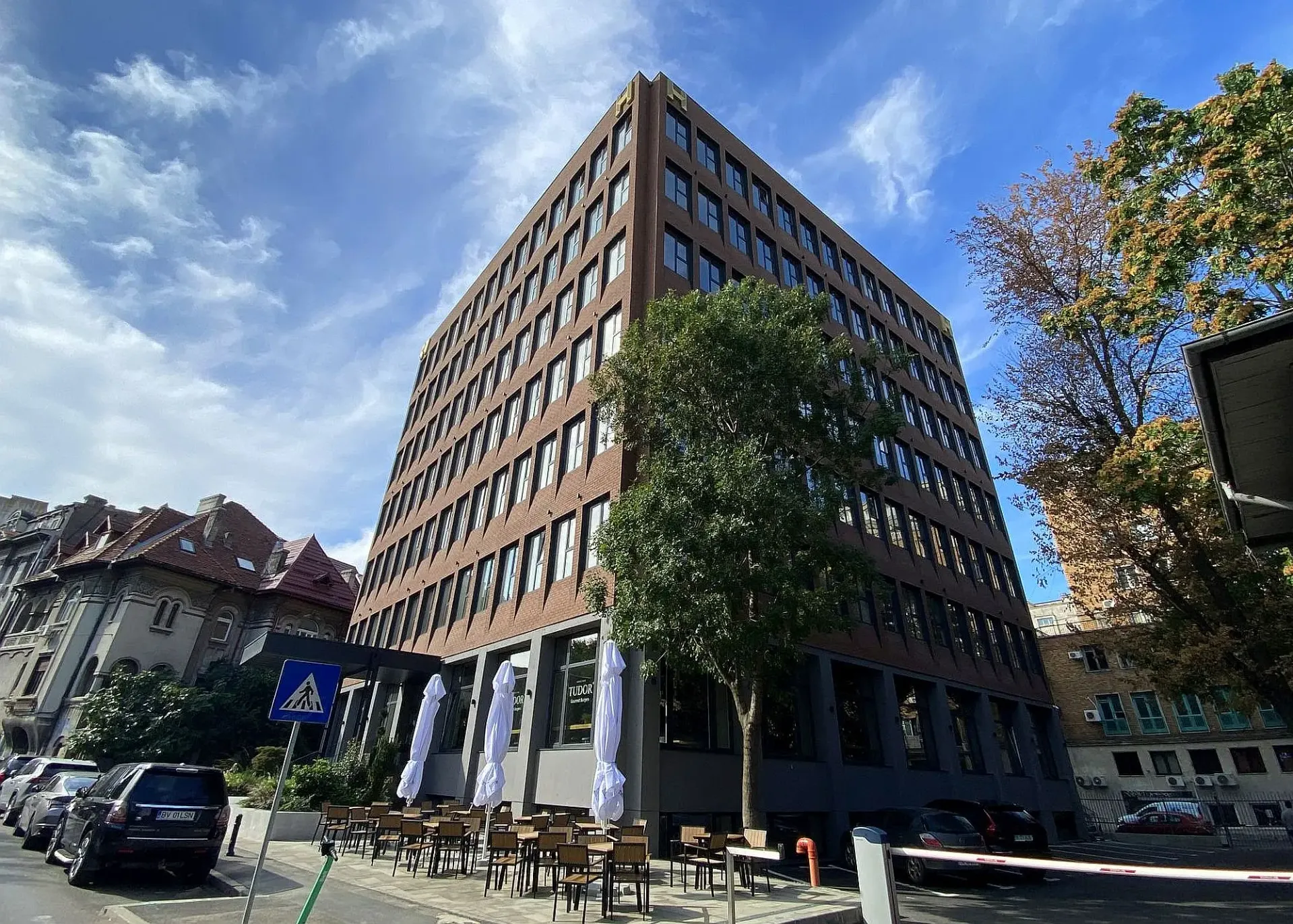 H Private - poza 12.webp