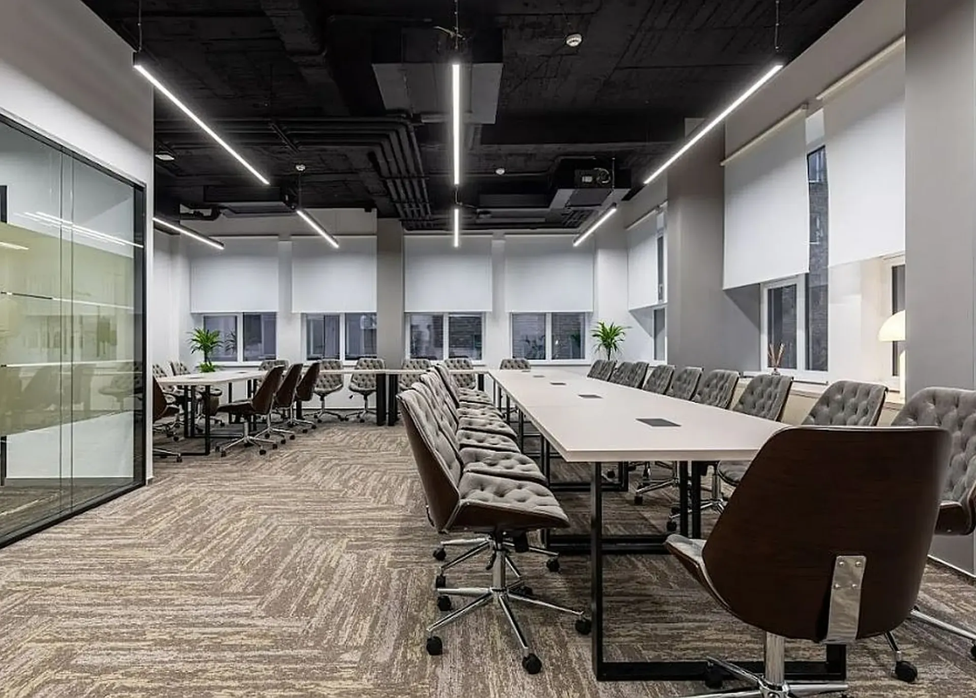 H Private - poza 5.webp