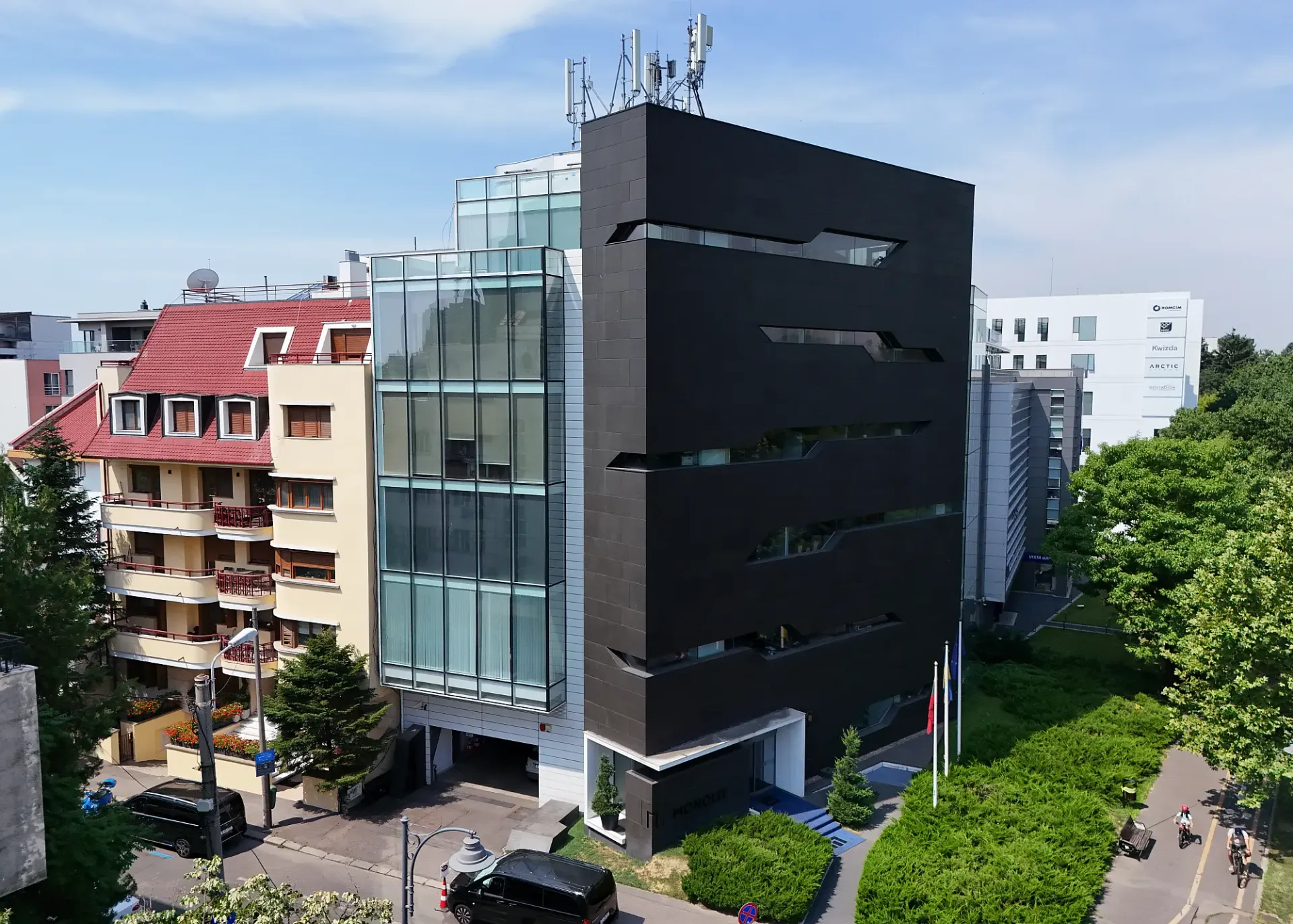 Monolit Square - poza drona 2.webp