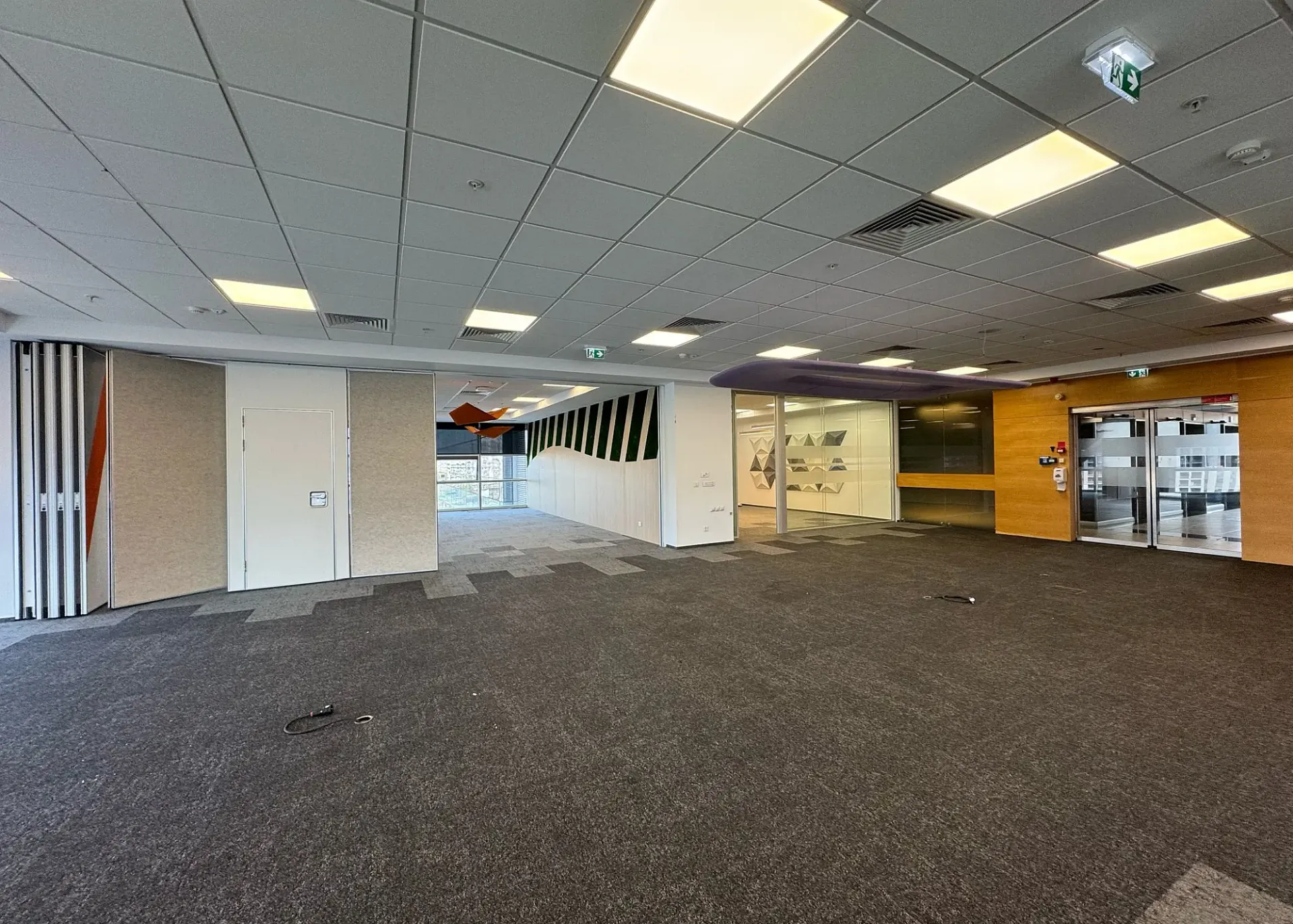 Anchor Plaza - poze interior (1).webp