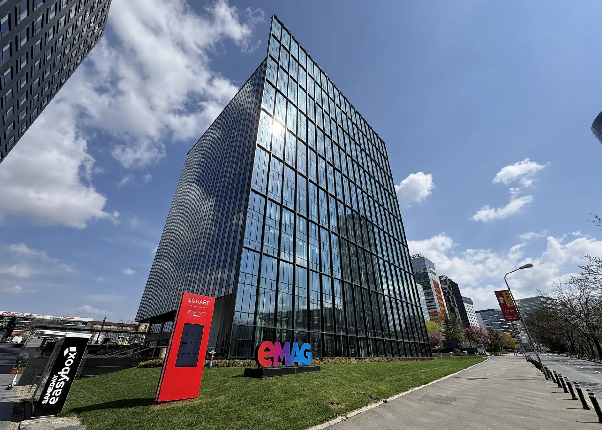 Globalworth Square (1a).webp