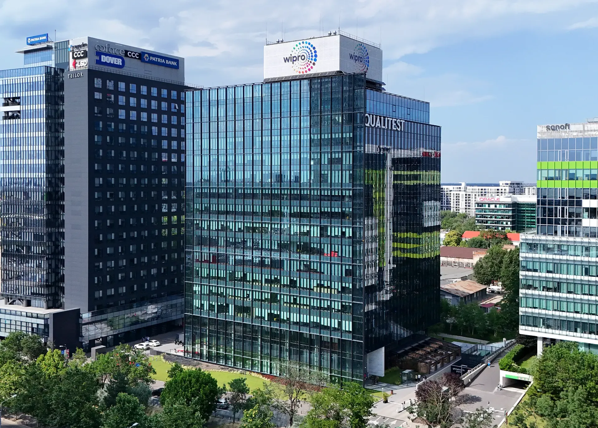 Globalworth Square - poza drona 1.webp