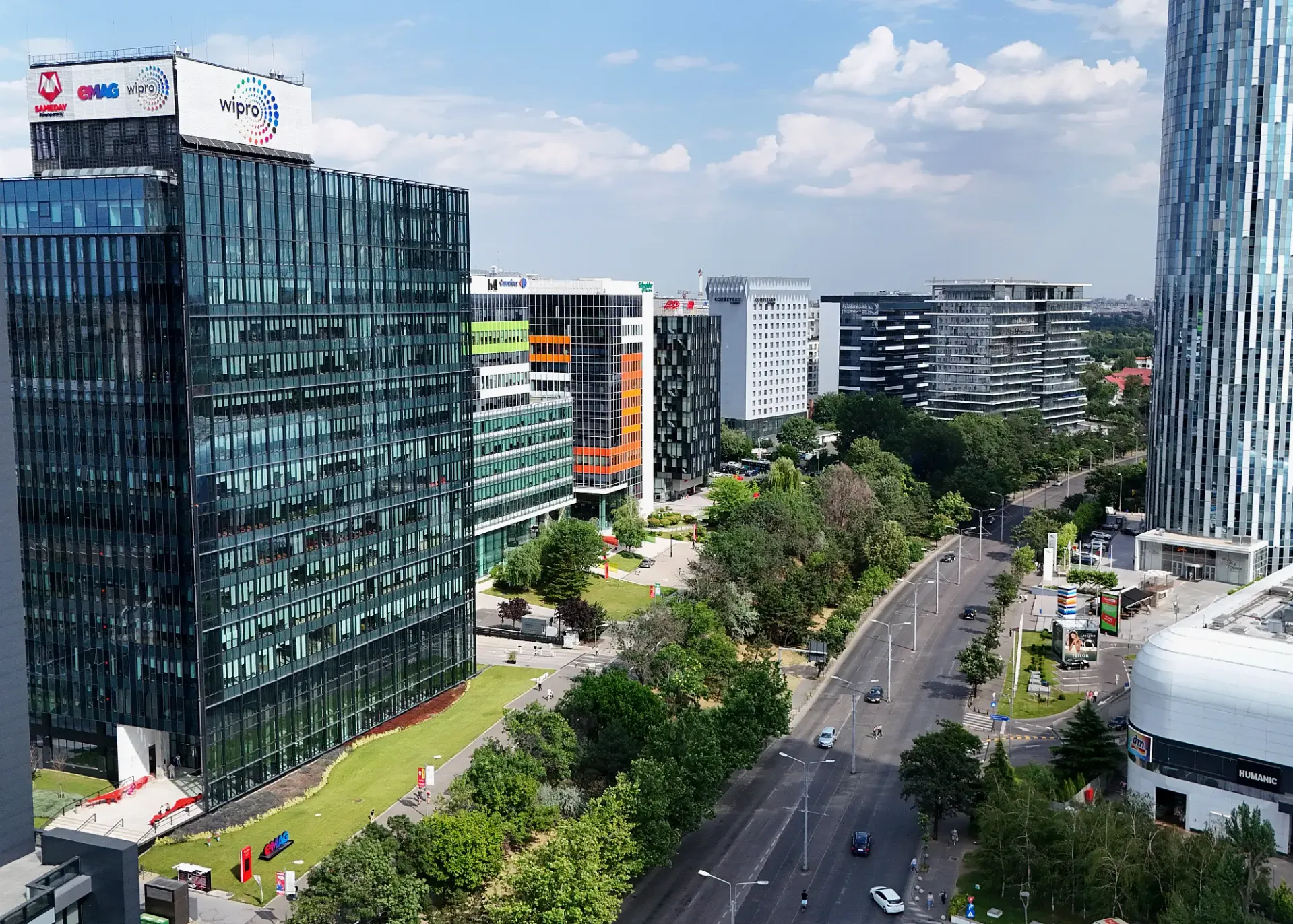 Globalworth Square - poza drona 3.webp