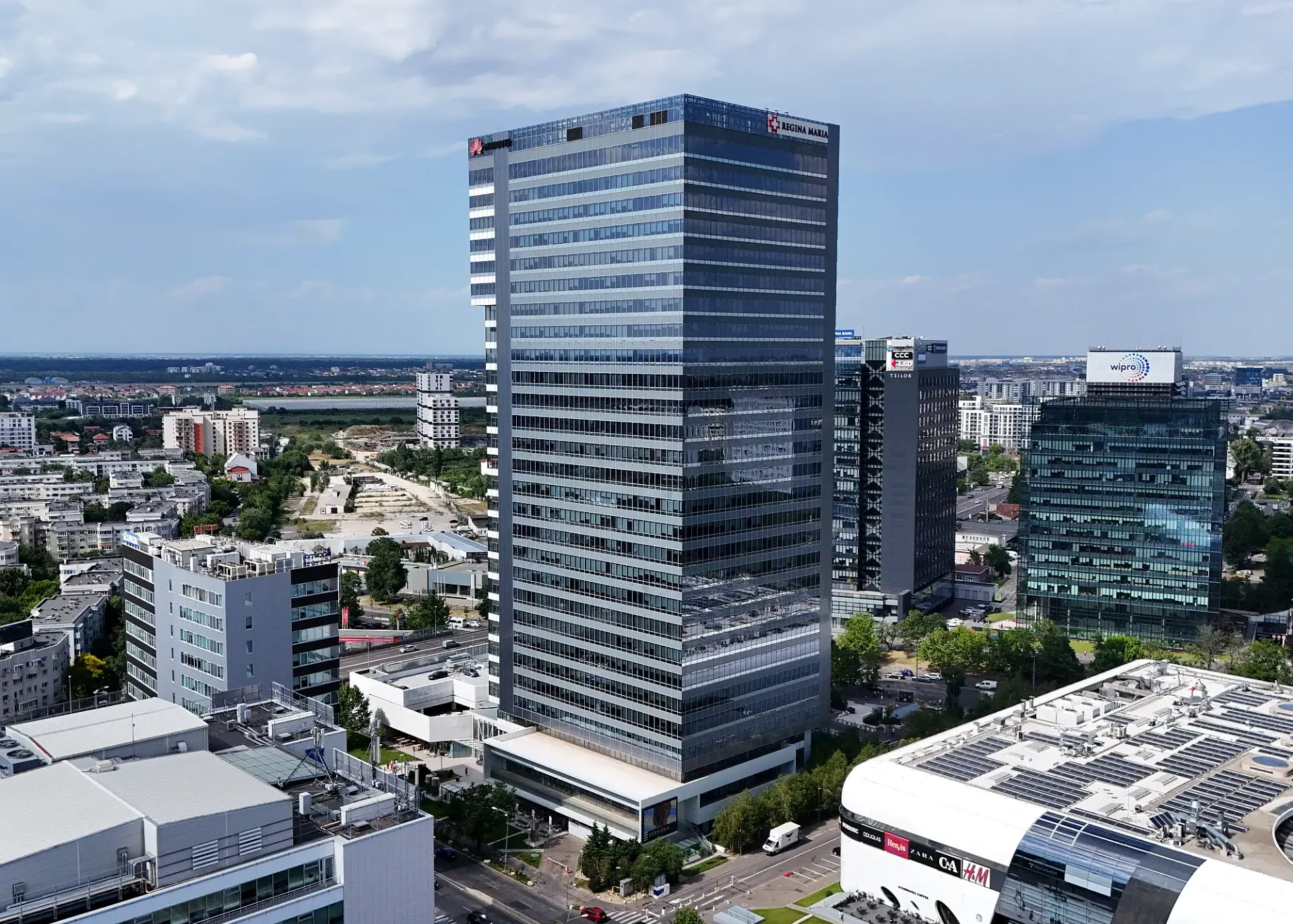 Globalworth Tower - poza drona 2.webp