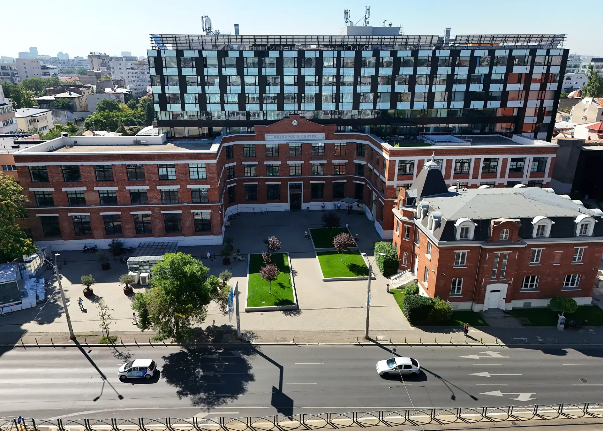 Metropolis - poza drona 1.webp