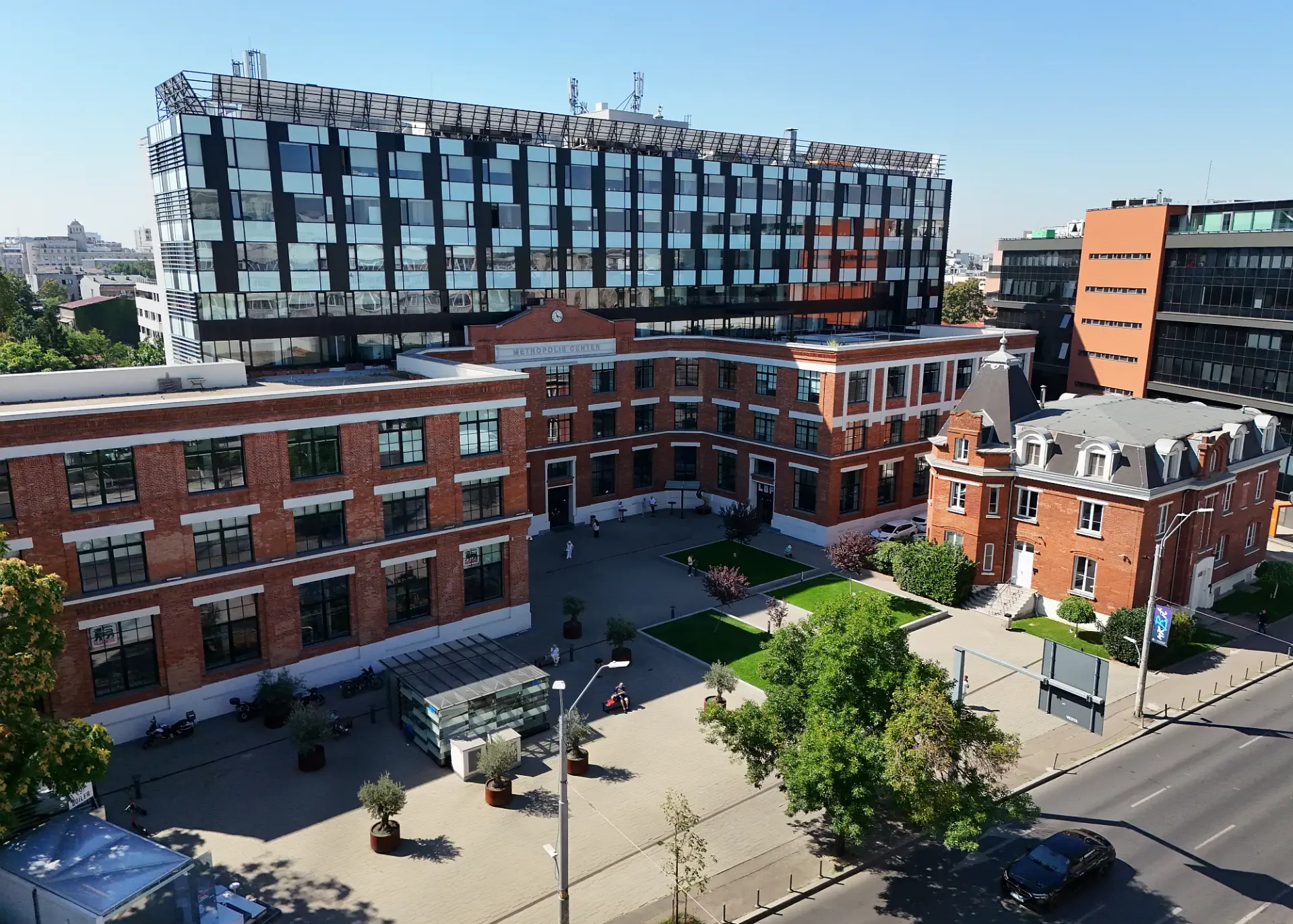 Metropolis - poza drona 4.webp