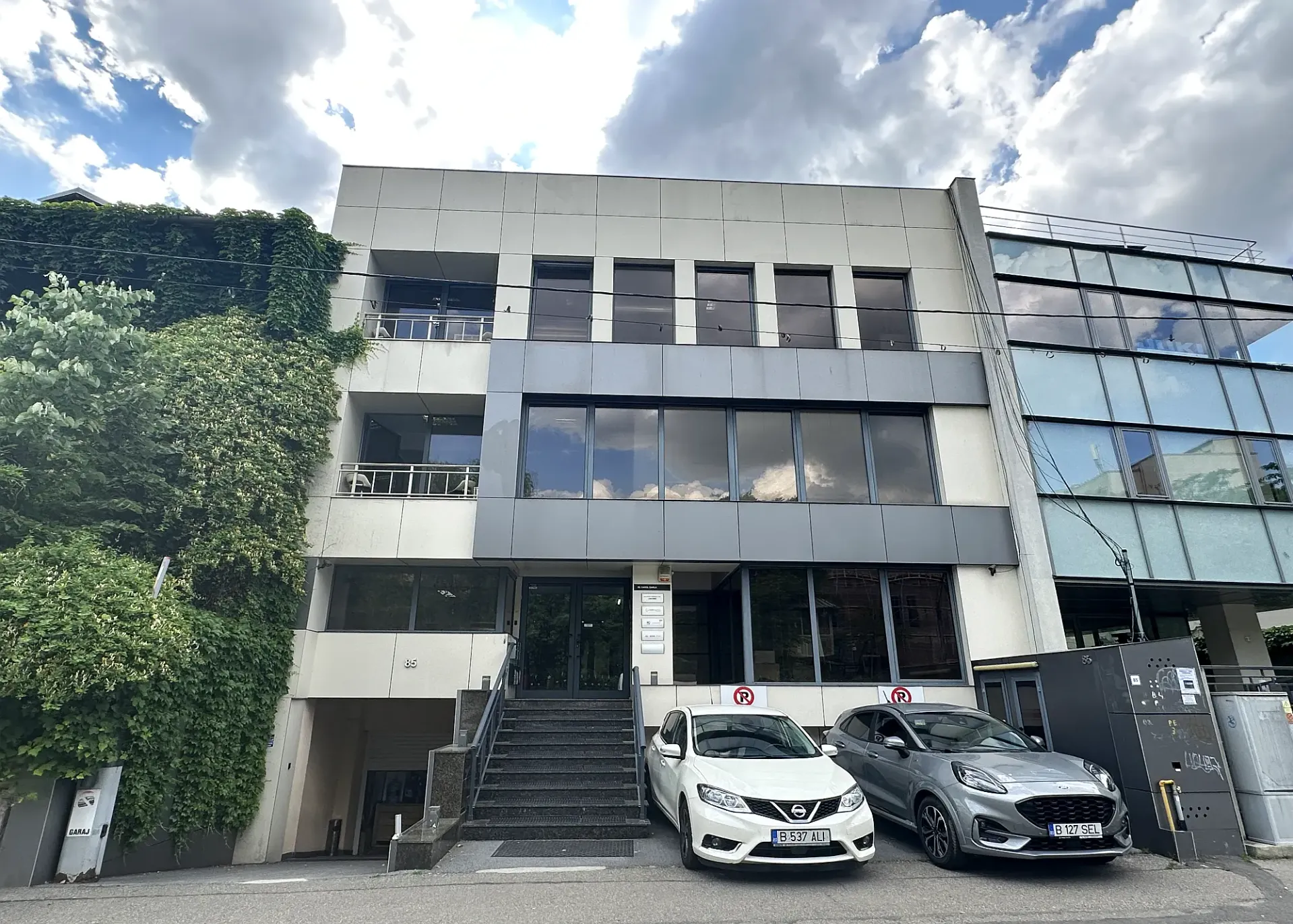 Carol Davila 85 - poza 01.webp