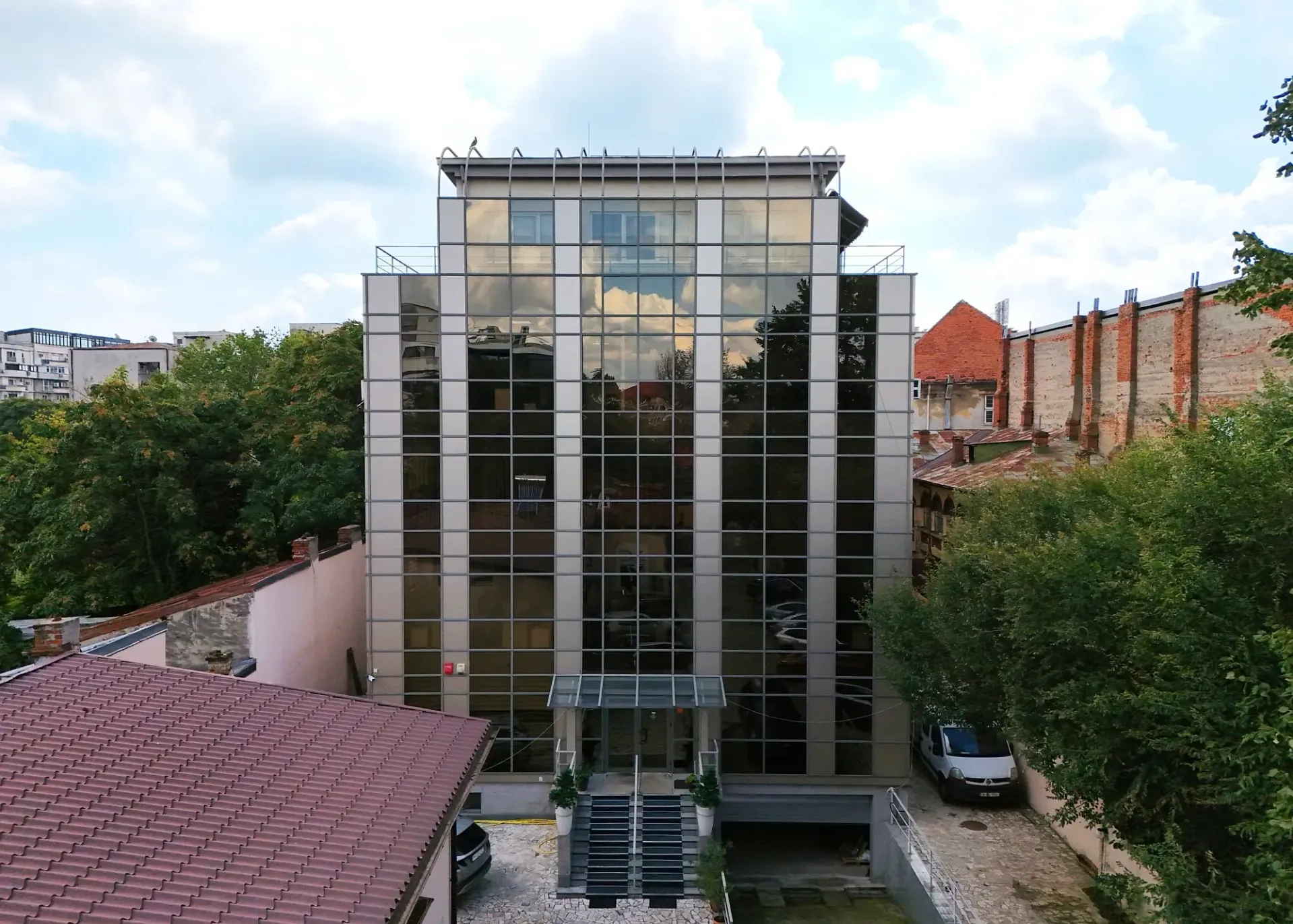 Vulturilor 18 - poza drona 1.webp