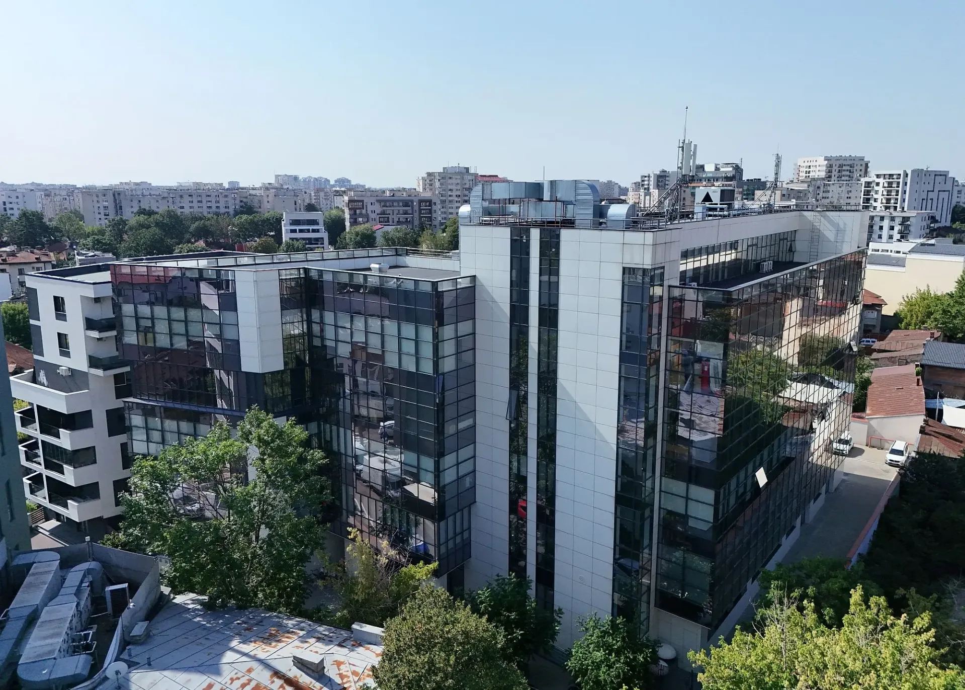 Frunzei 26 - poza 3.webp