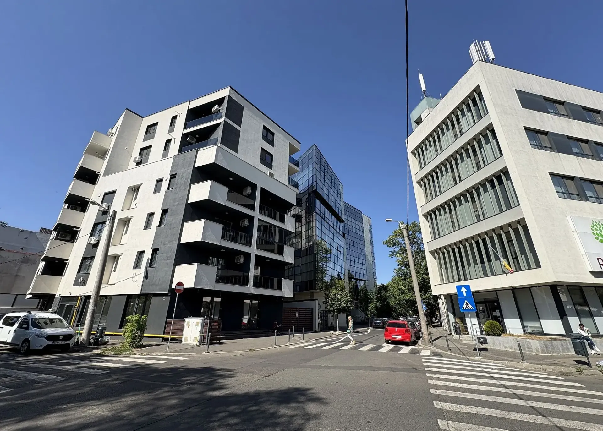 Frunzei 26 - poza 8.webp