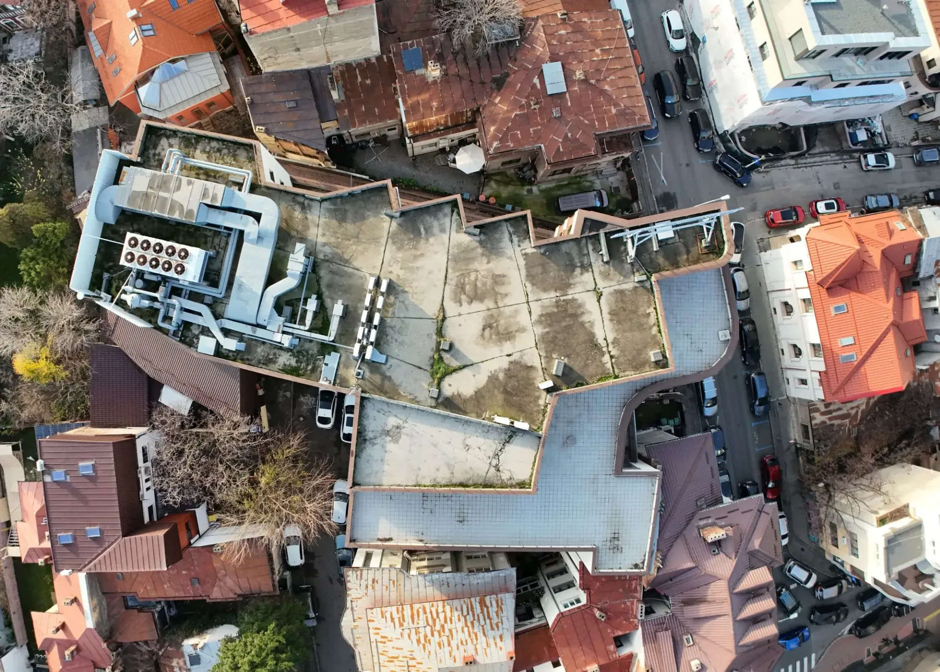 Glass House - poza 5.webp