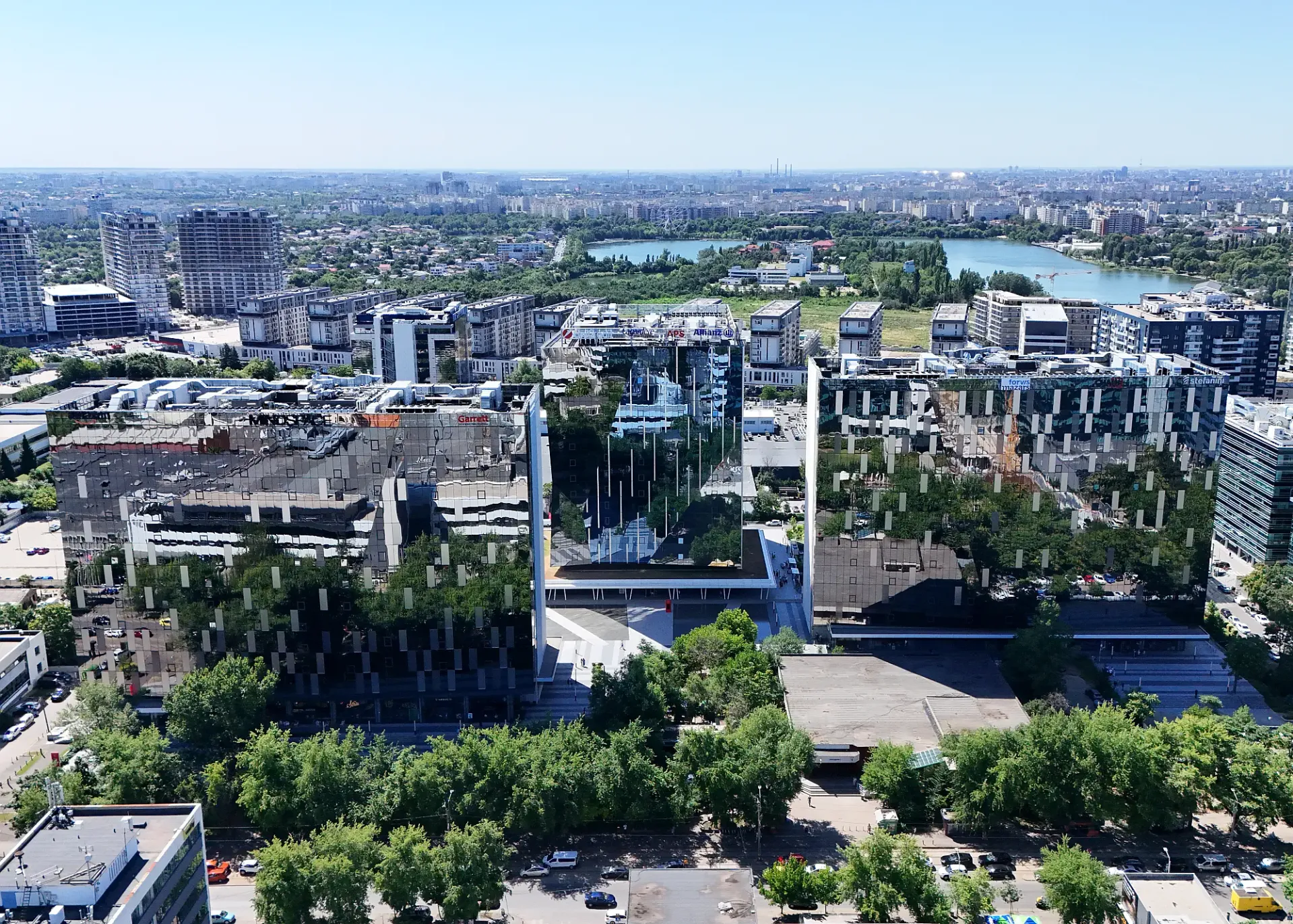 Globalworth Campus - poza drona 1.webp