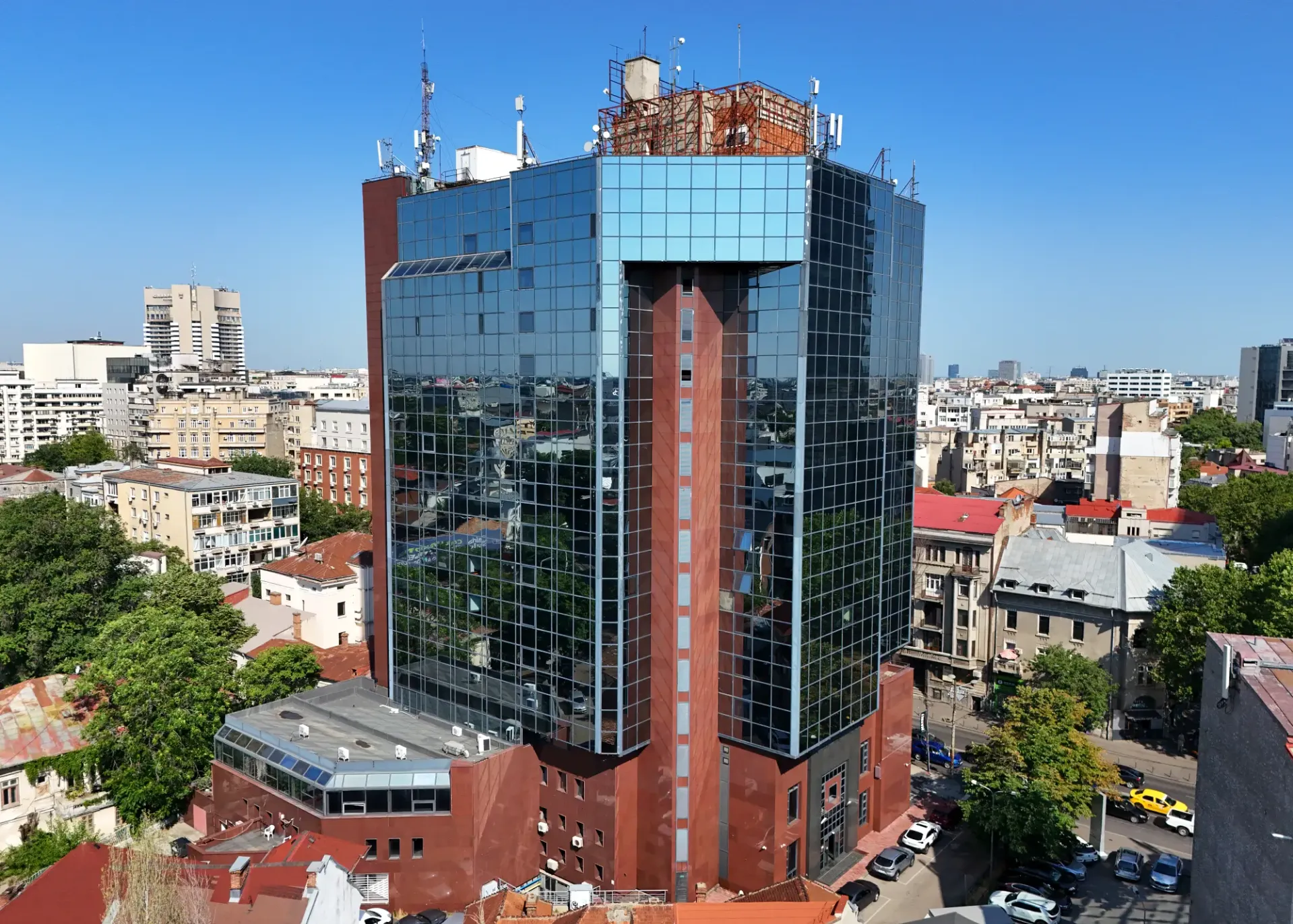 IBC Modern - poza drona 1.webp