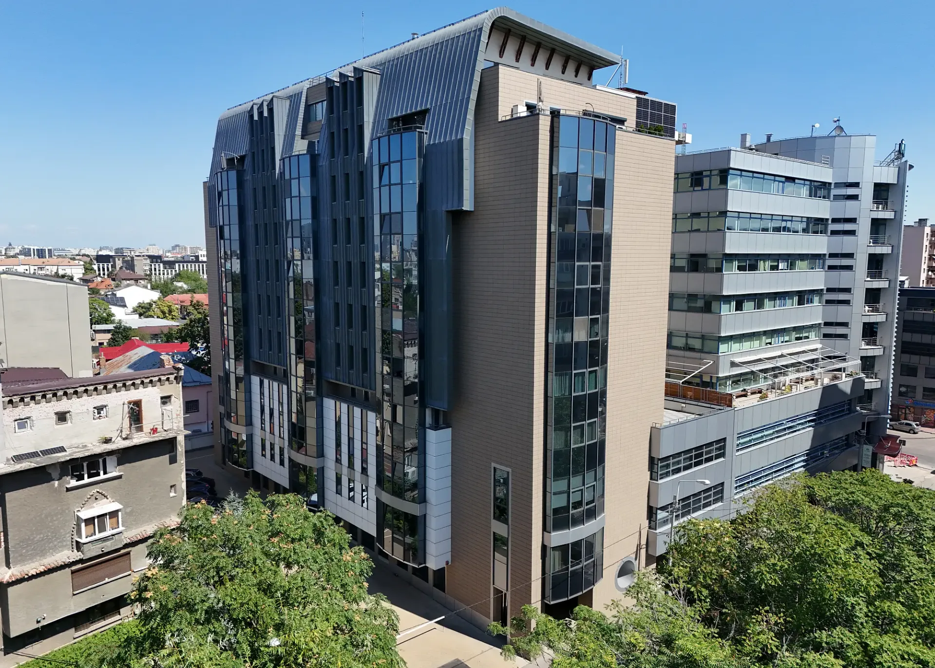 Decebal Tower - poza drona 1.webp