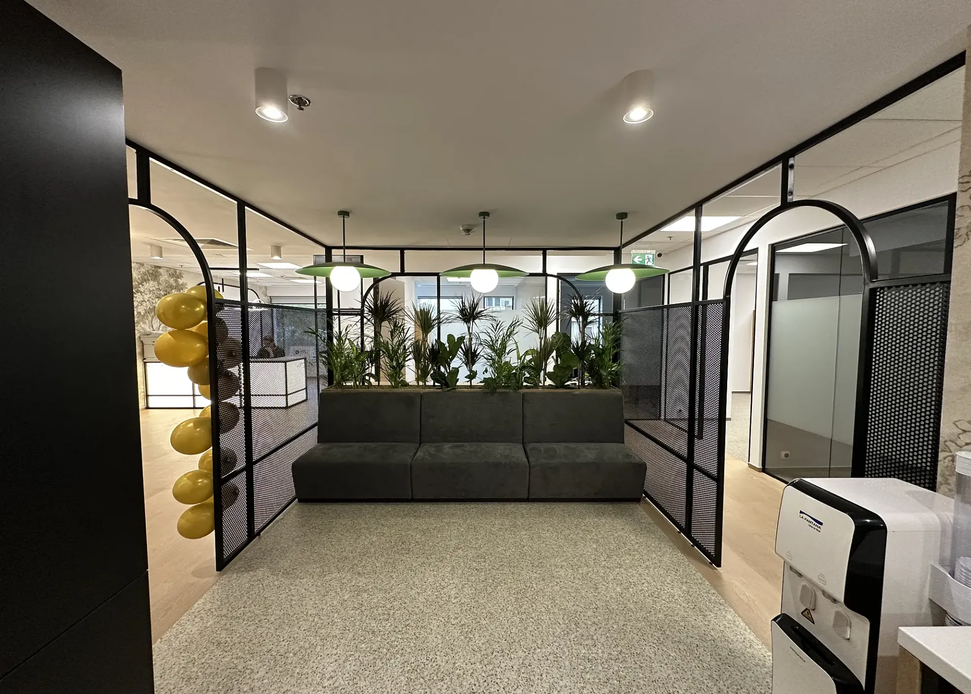 OmniOffice - poza (2).webp