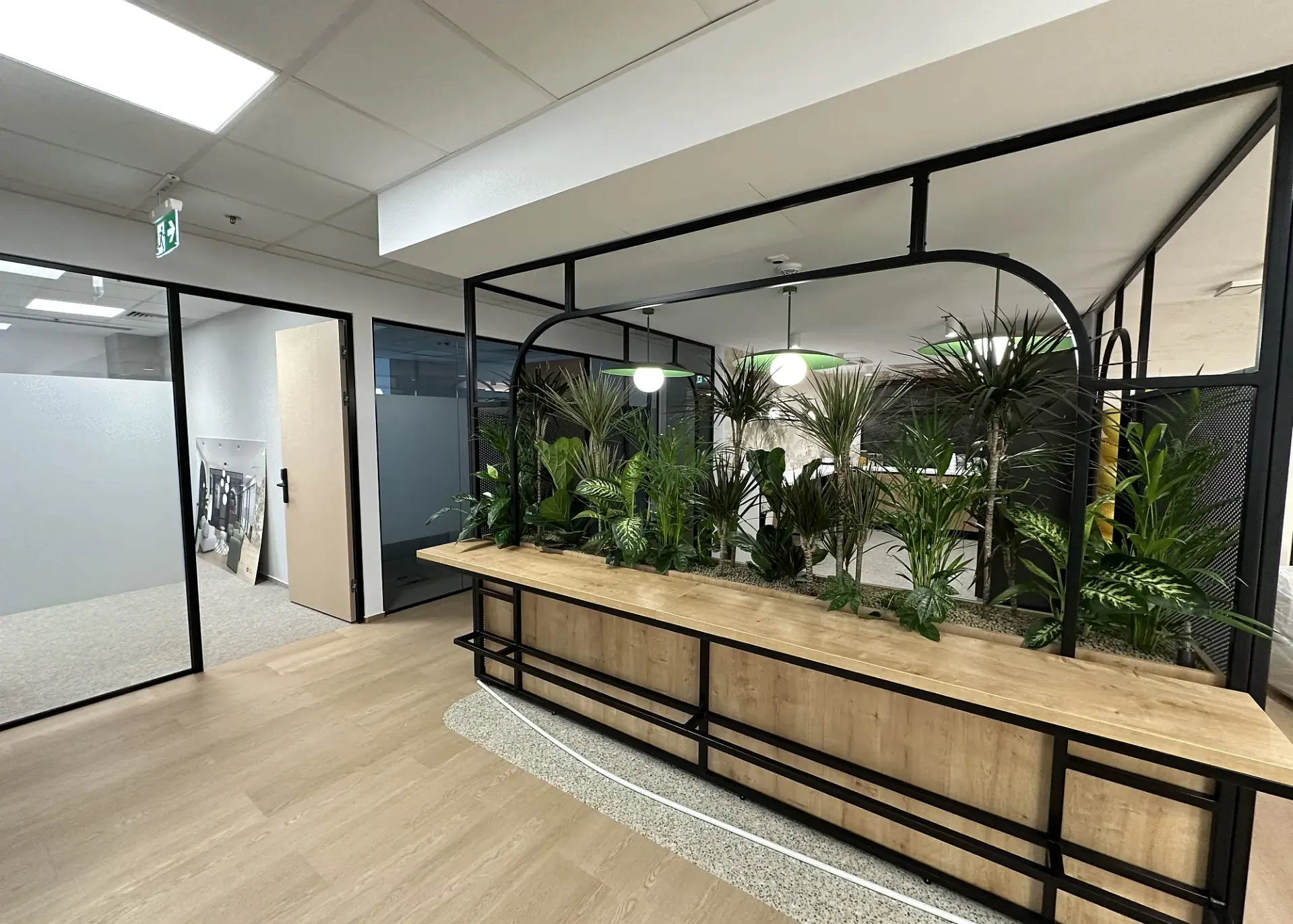 OmniOffice - poza (3).webp