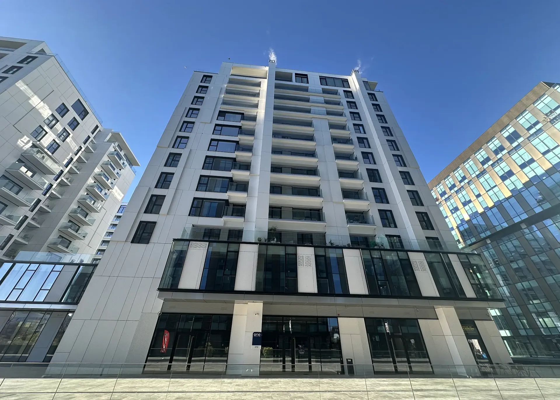 One Cotroceni Catena - poza 1.webp