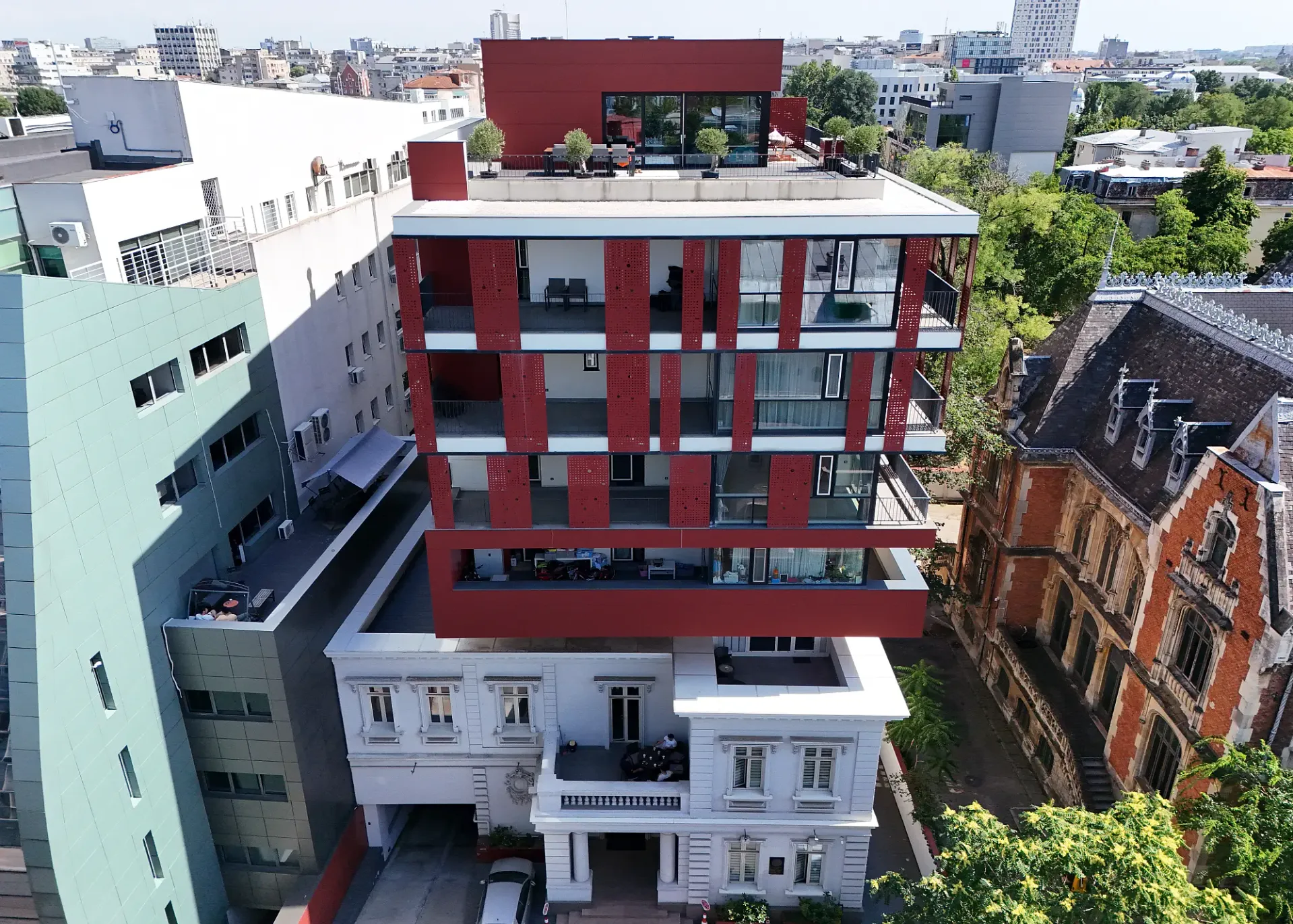 Parisian Views - poza drona 2.webp