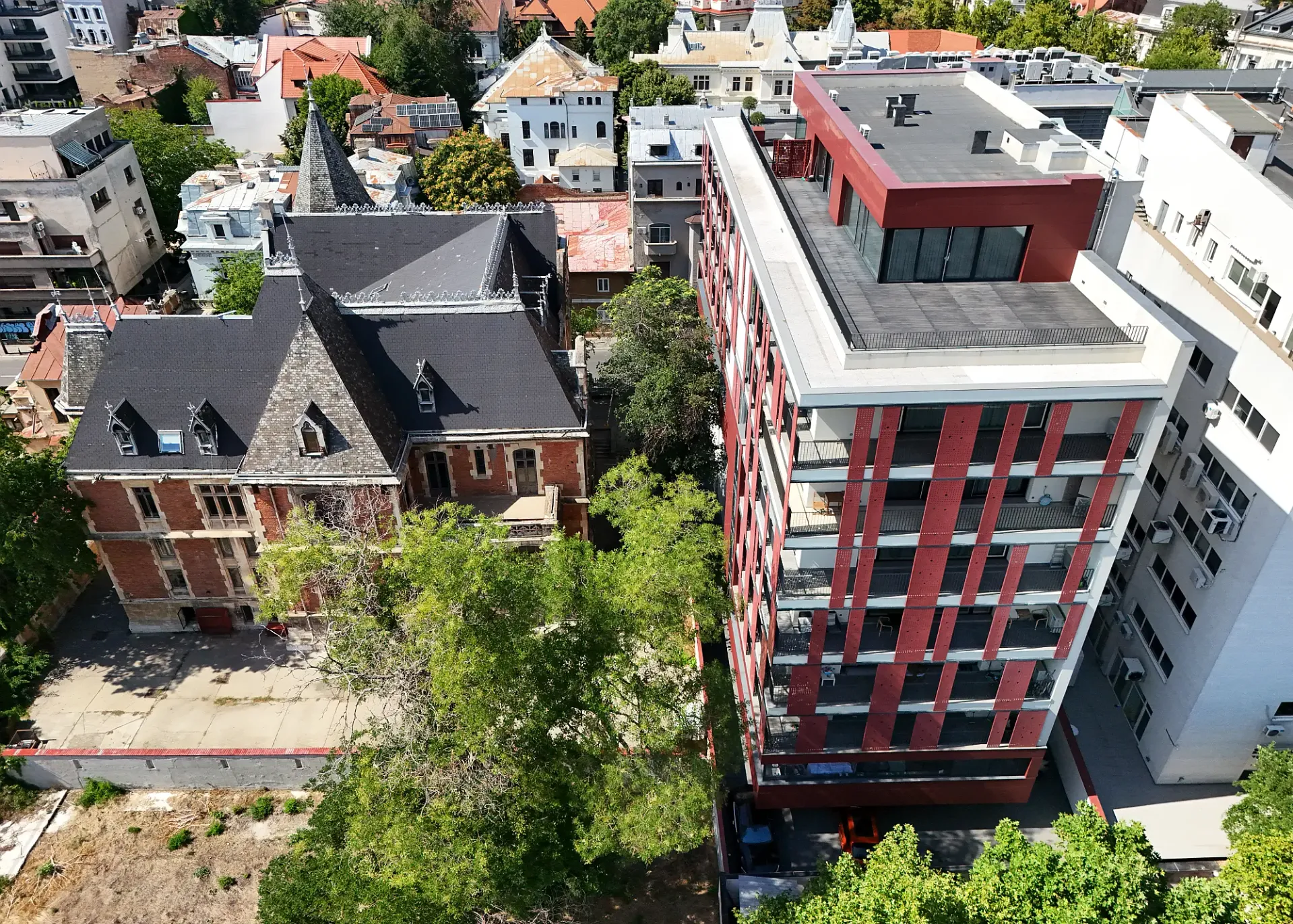 Parisian Views - poza drona 6.webp