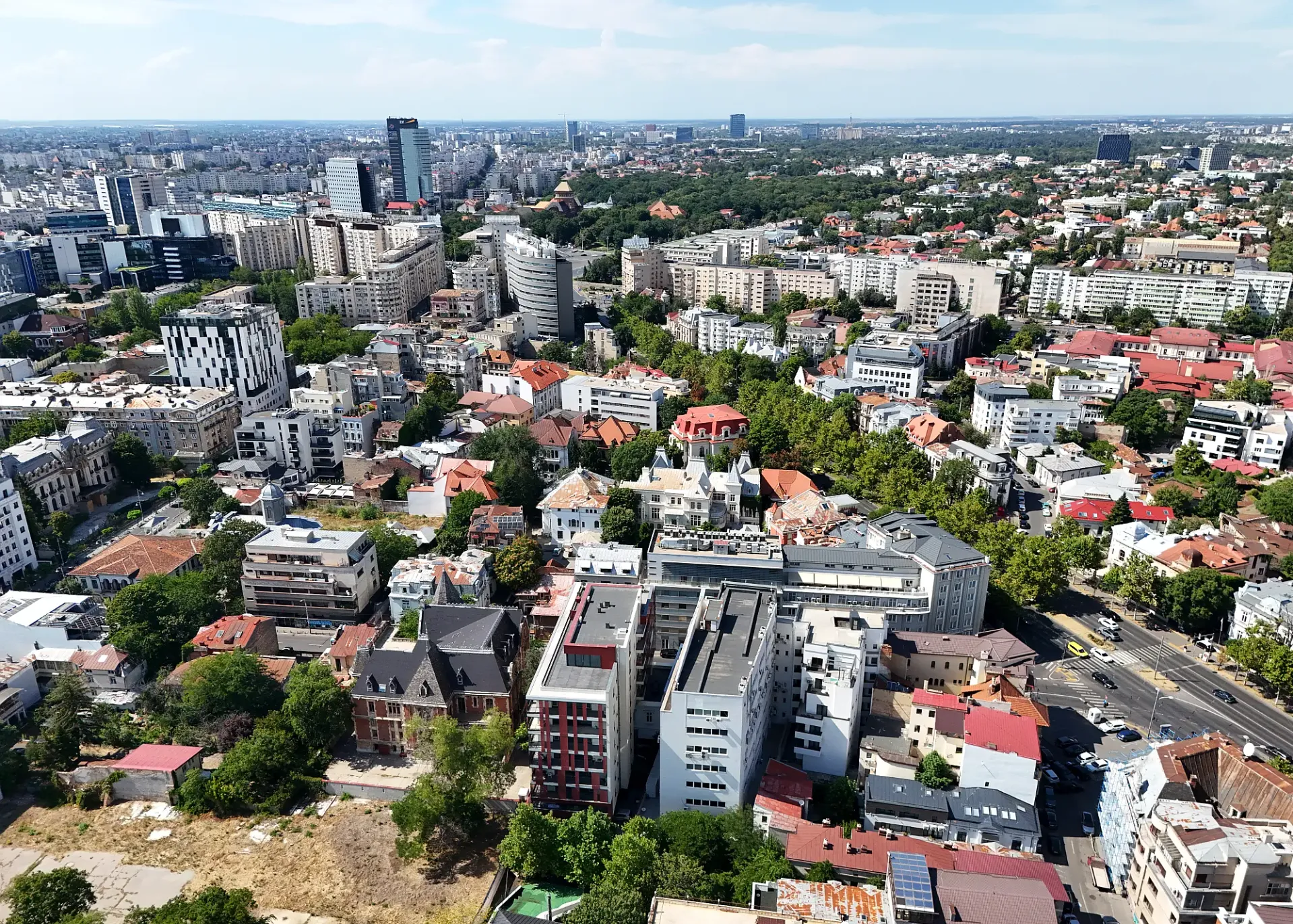 Parisian Views - poza drona 8.webp