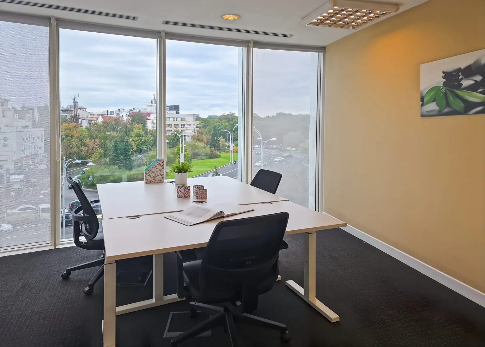 Regus Charles de Gaulle Plaza - poza (8).webp