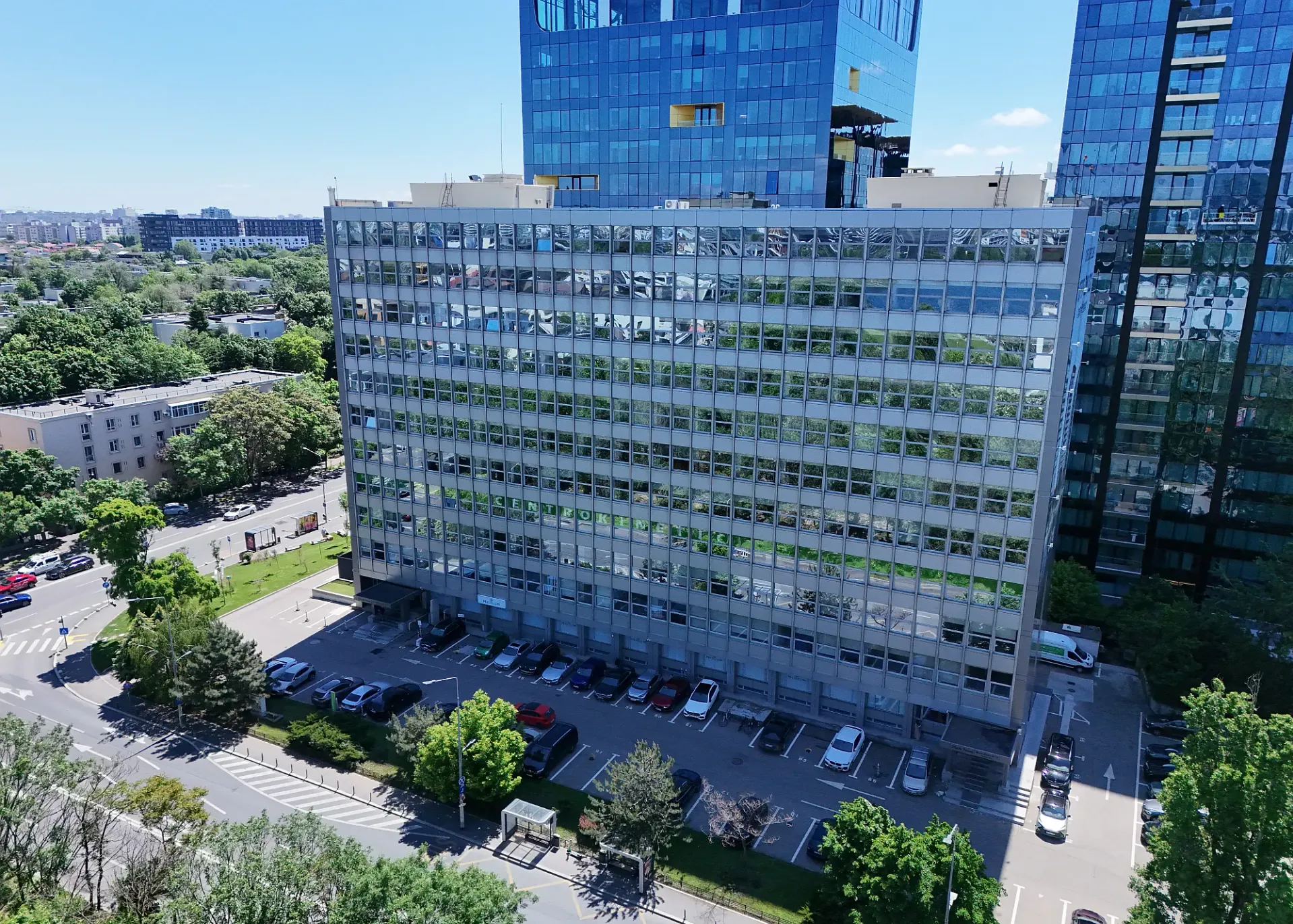 Eliade Tower - poza drona (2).webp