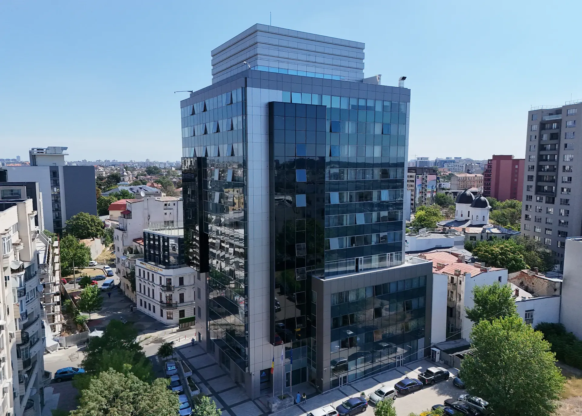 Platinum - poza drona 1.webp