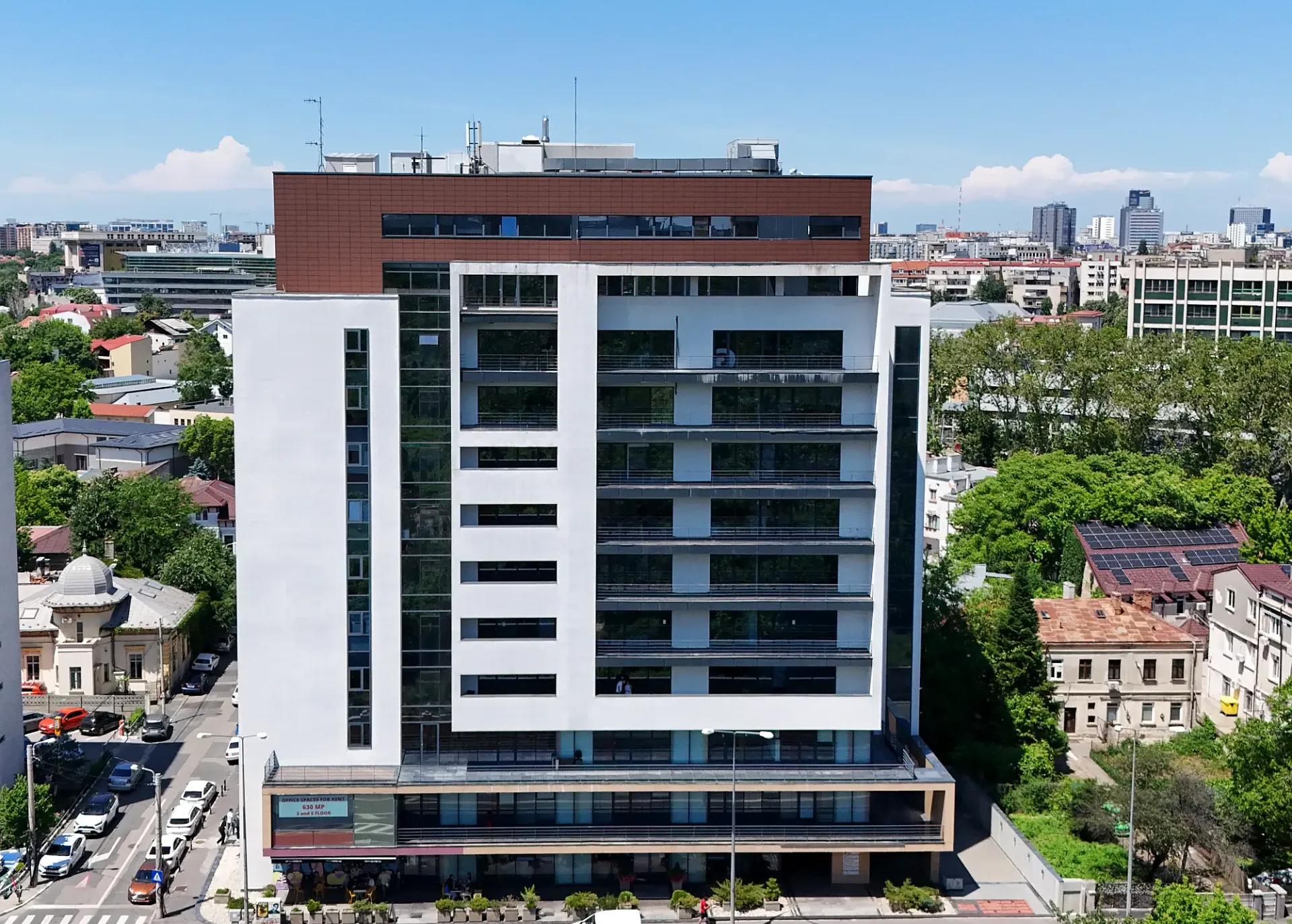 Poza fatada - izvor.webp