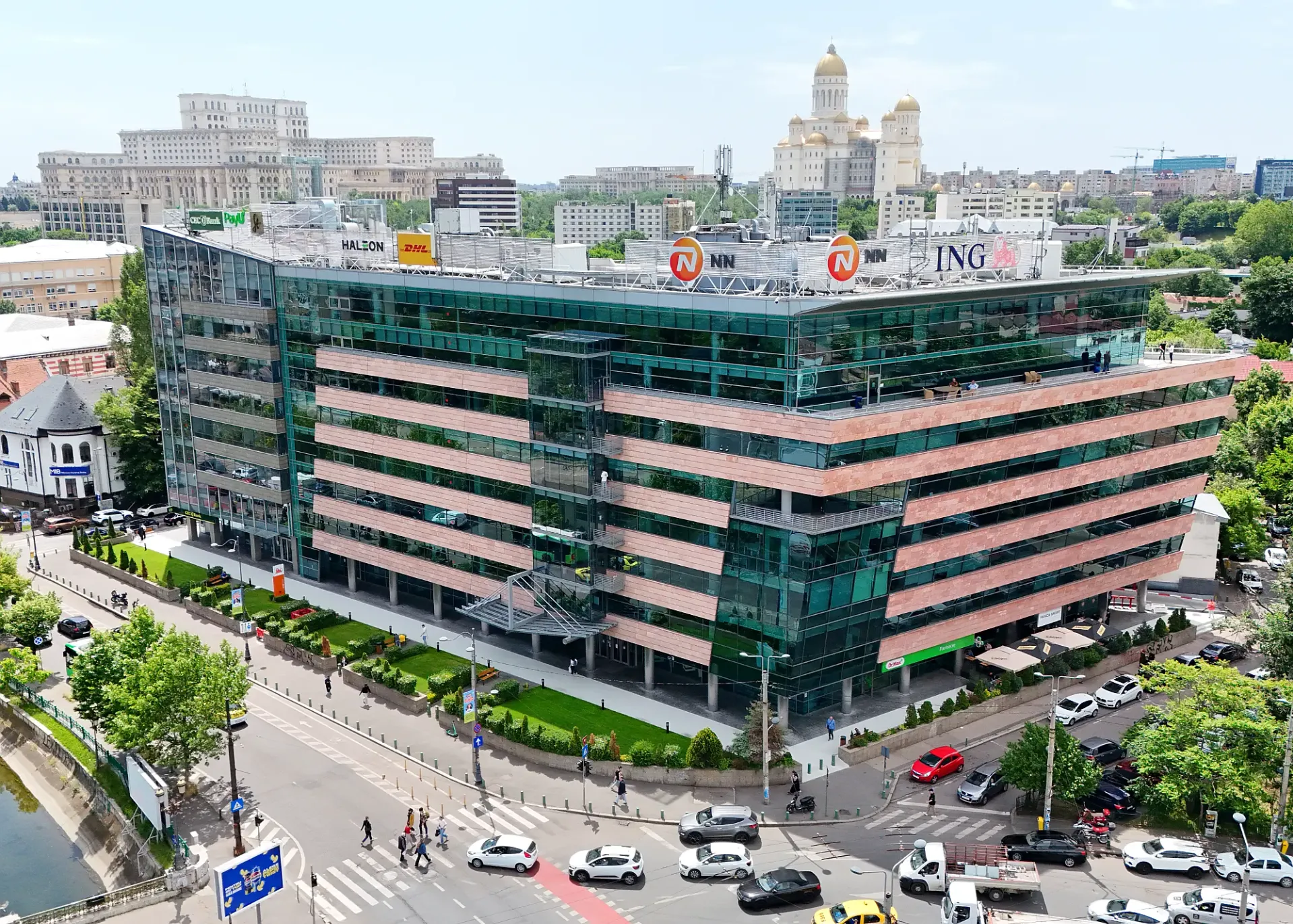 Opera Center - poza 01.webp