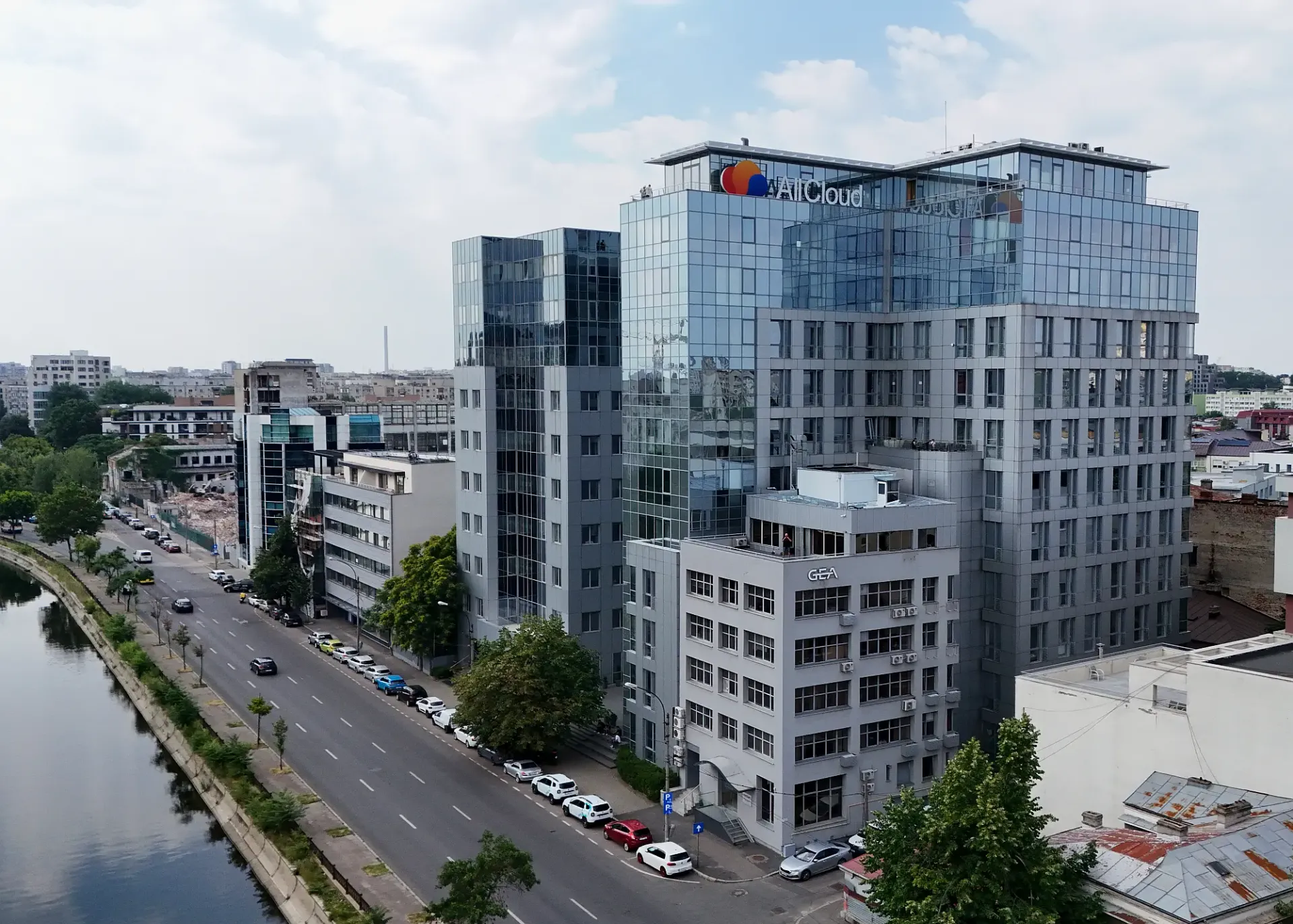 River Plaza - poza drona 2.webp