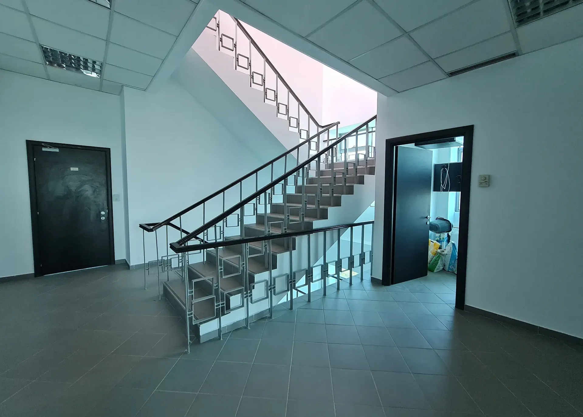 Splaiul Unirii 313 - poza interior  (1).webp